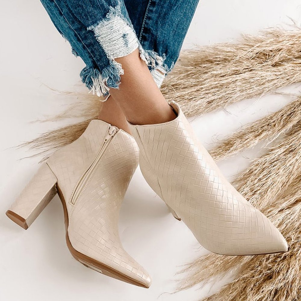NEW🔥 Ivory Braided Weave Woven Ankle Boot Booties Closed Pointy Toe Block Heel - Picture 3 of 9